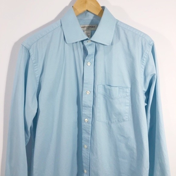 Banana Republic Standard-Fit Cotton Oxford… - Picture 3 of 8